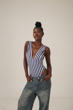 Stripe V-suit